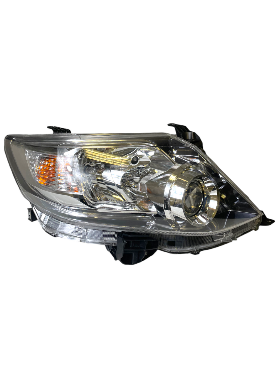 Faro derecho Fortuner 2011-2015